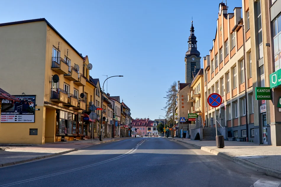 Puste centrum Limanowej - Niedziela Wielkanocna 2020 - zdjęcie 8