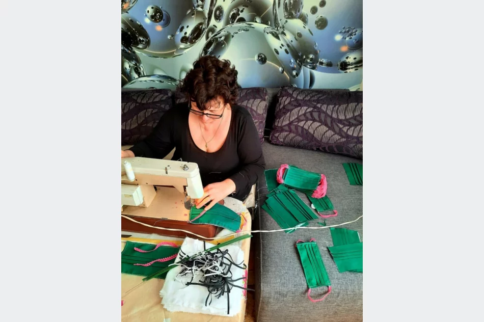 Uszyli już ponad 1200 maseczek i przekazali je mieszkańcom - zdjęcie 8