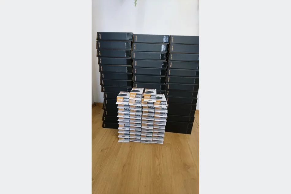 Sprzęt komputerowy do zdalnego nauczania trafi do najbardziej potrzebujących uczniów - zdjęcie 4