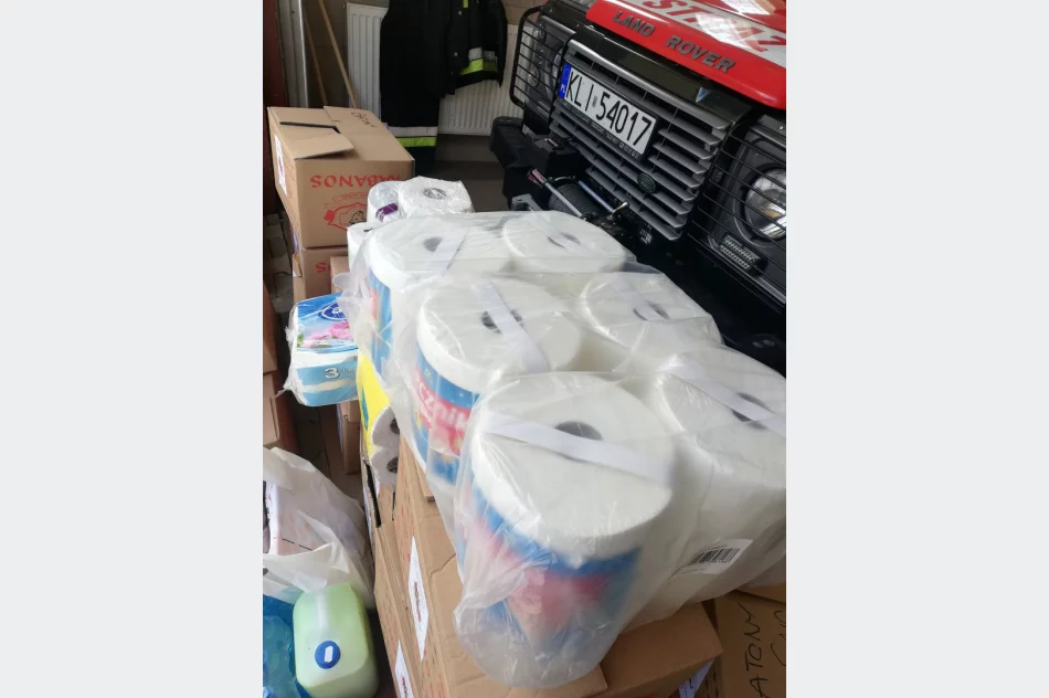 Zebrano „niesamowitą ilość dobroci dla służb, które codziennie walczą o zdrowie i życie ludzi” - zdjęcie 6