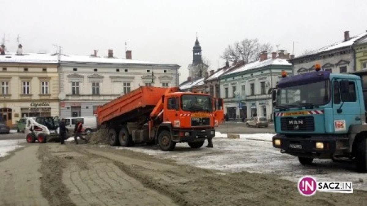 Lodowisko na sądeckim rynku będzie większe niż w zeszłym roku