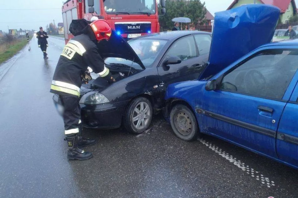 Zderzenie samochodów w Podegrodziu - zdjęcie 2