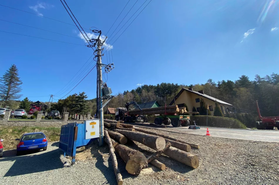 Ciężarówka uderzyła w transformator - zdjęcie 5