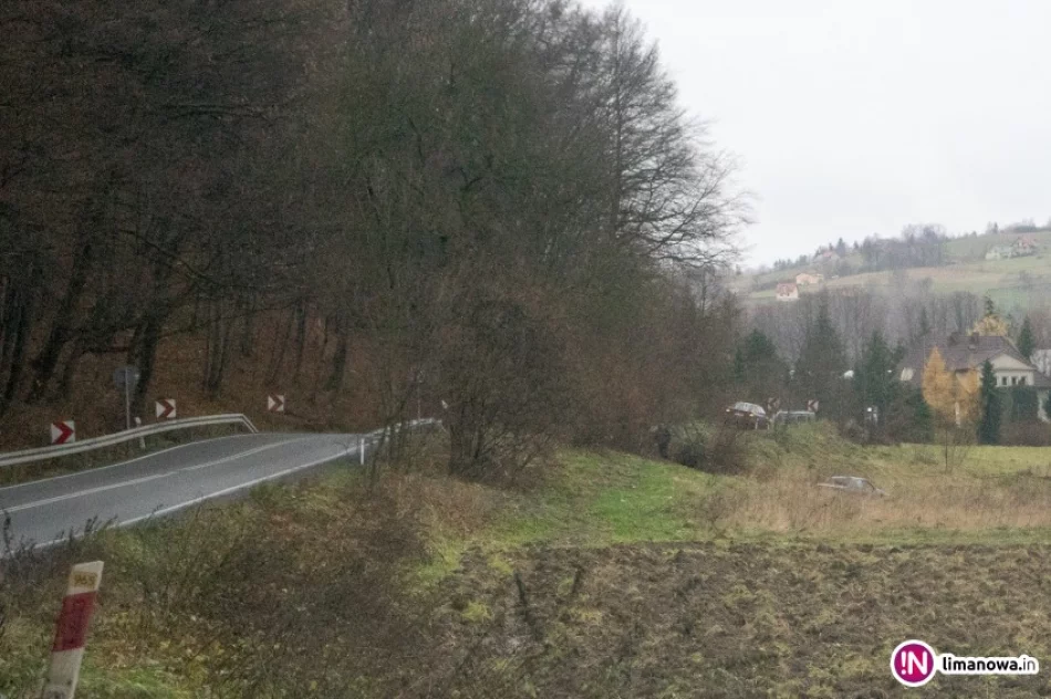 Zderzenie na Starej Wsi i dachowanie na Tarnowskiej - zdjęcie 2