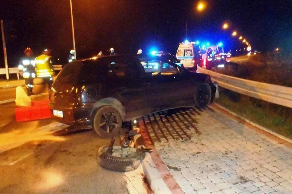 Zderzenie dwóch samochodów w Starym Sączu - zdjęcie 3