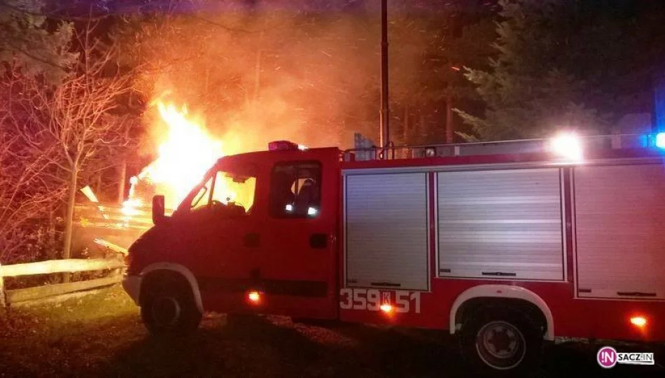 Pożar domku letniskowego w Rożnowie - zdjęcie 1