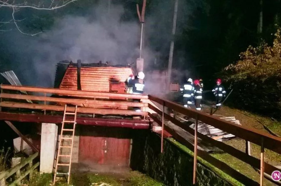 Pożar domku letniskowego w Rożnowie - zdjęcie 3