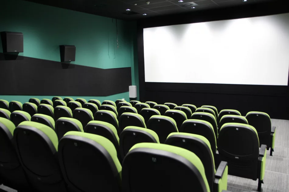 Podsumowanie z realizacji prac na Sali Konferencyjno – Kinowej - zdjęcie 2