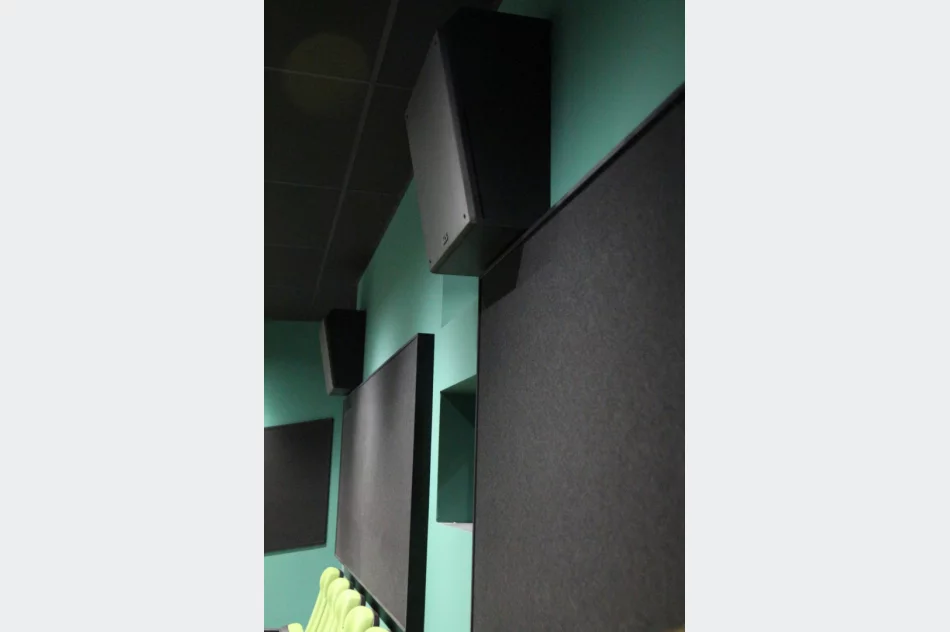 Podsumowanie z realizacji prac na Sali Konferencyjno – Kinowej - zdjęcie 7