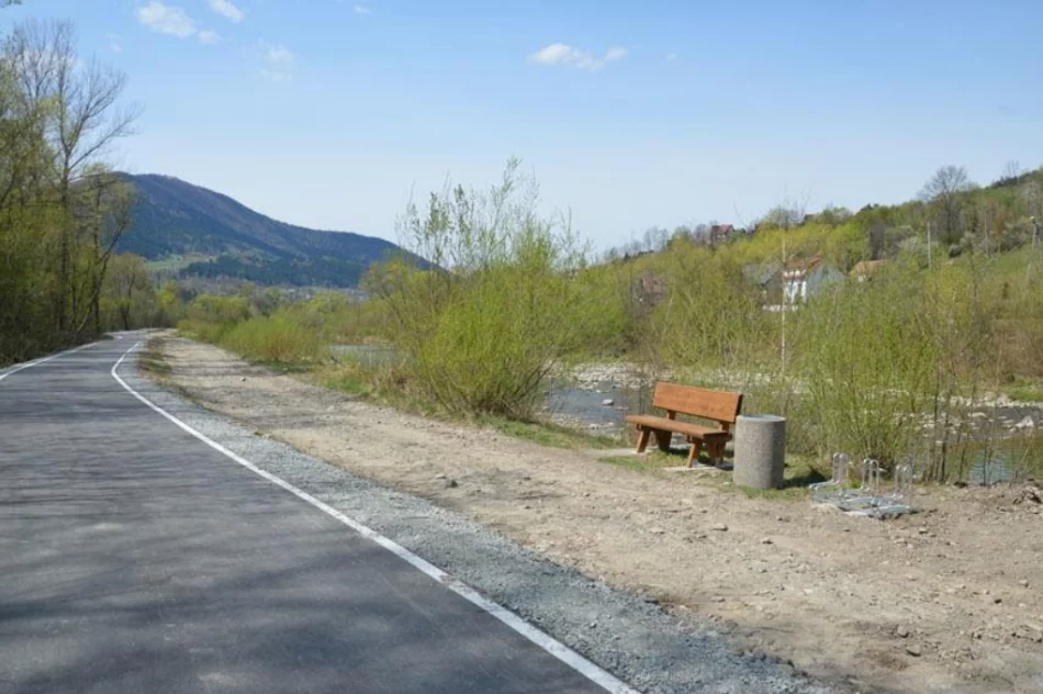 Nowe elementy wzdłuż ścieżki rekreacyjnej - zdjęcie 4