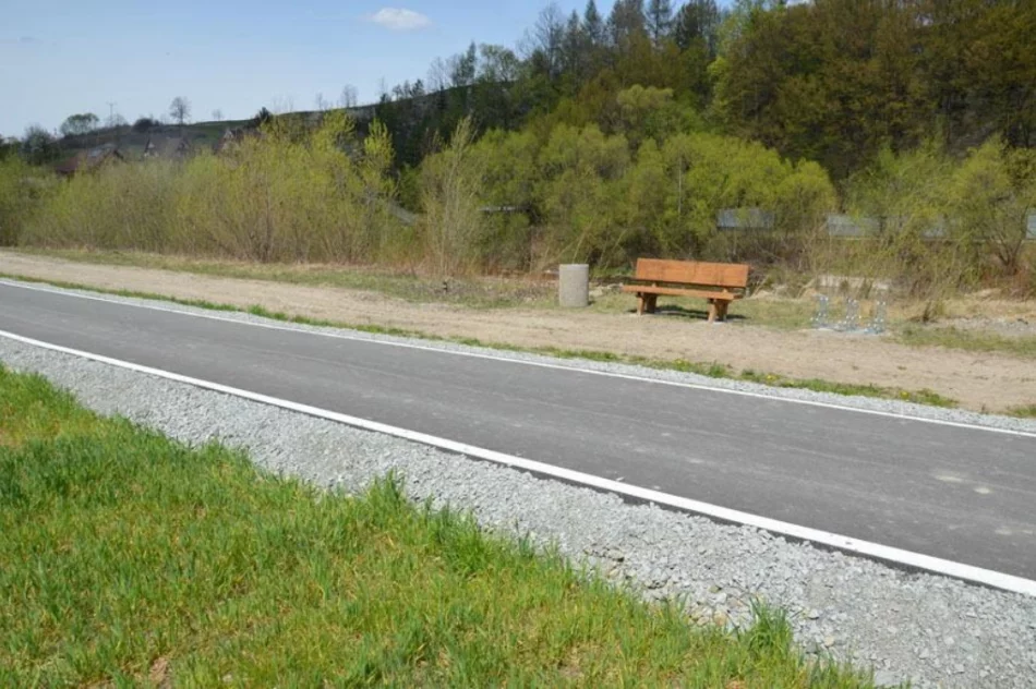 Nowe elementy wzdłuż ścieżki rekreacyjnej - zdjęcie 8