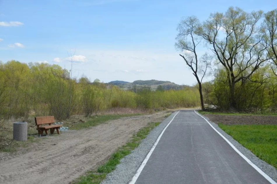 Nowe elementy wzdłuż ścieżki rekreacyjnej - zdjęcie 9