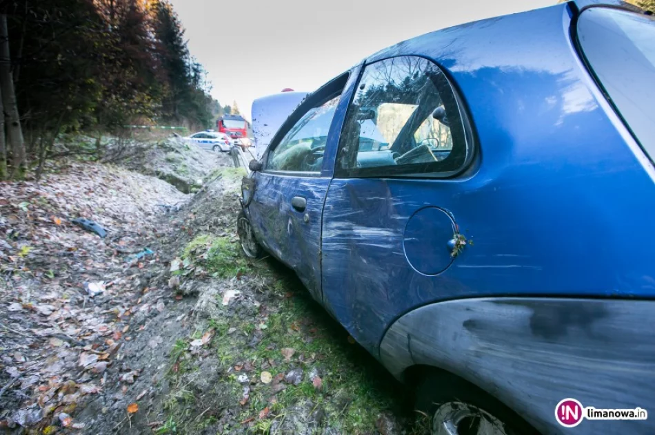 Dachowanie samochodu - na drodze lodowisko - zdjęcie 3