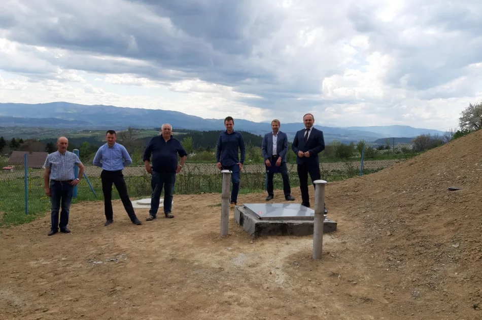 Budowa sieci wodociągowej w Wysokiem - odbiór inwestycji - zdjęcie 2