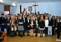 „Do Ciebie wołam, Człowieku, Ciebie szukam” - zdjęcie główne