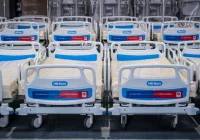 Szpitalne łóżka i środki ochrony dla medyków od Caritas - zdjęcie główne