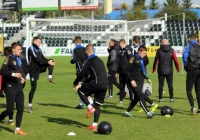 Zgoda na grupowe treningi. Kolejny krok w kierunku wznowienia rozgrywek. - zdjęcie główne