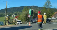 Zderzenie Peugeota i dostawczego Volkswagena - zdjęcie 4
