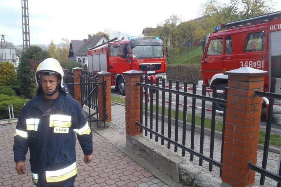 Pożar - ewakuowano szkołę w Przysietnicy - zdjęcie 3