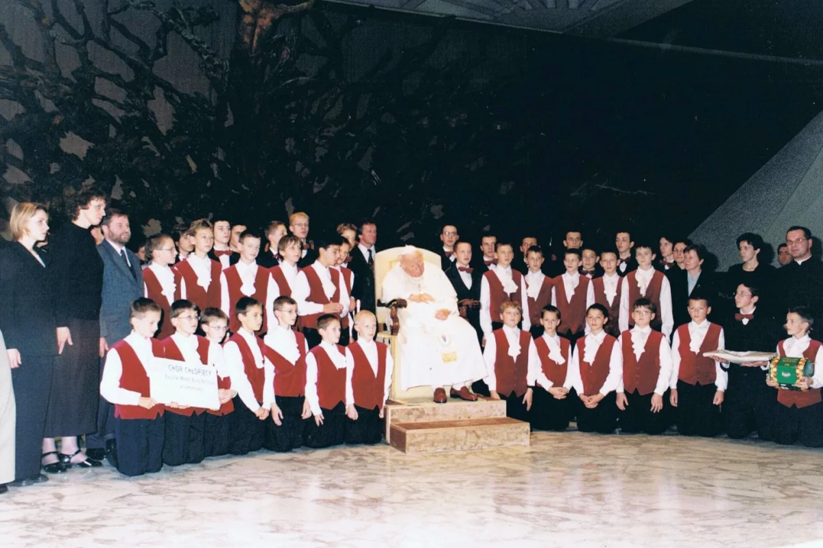 Młodzi limanowscy chórzyści zaśpiewają z Roksaną Węgiel w telewizyjnym koncercie dla Jana Pawła II