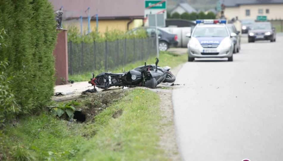 Motocyklista uderzył w betonowy przepust (video) - zdjęcie 1