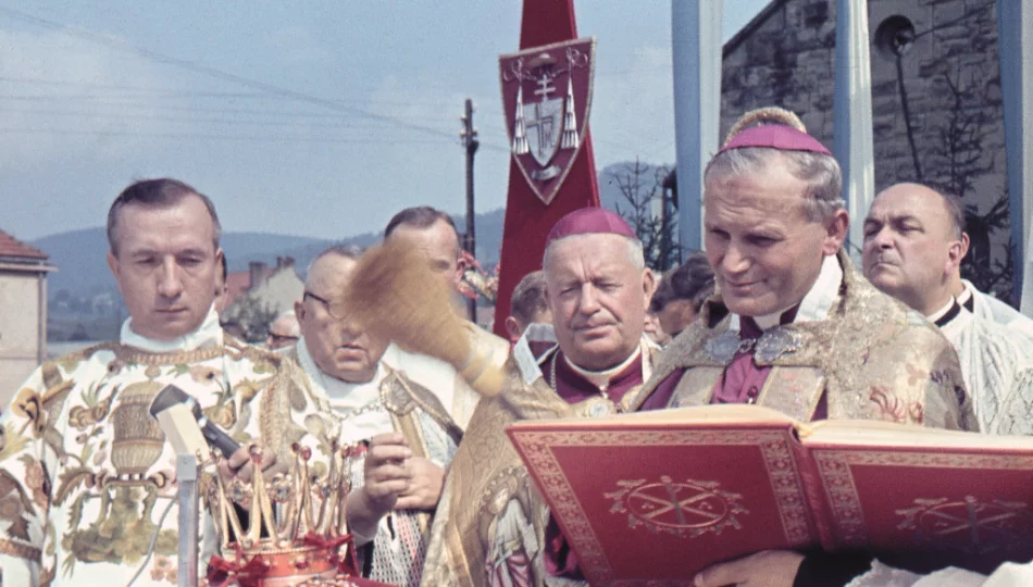 Przyszły papież bywał na Limanowszczyźnie - pamiątkowe zdjęcia - zdjęcie 1