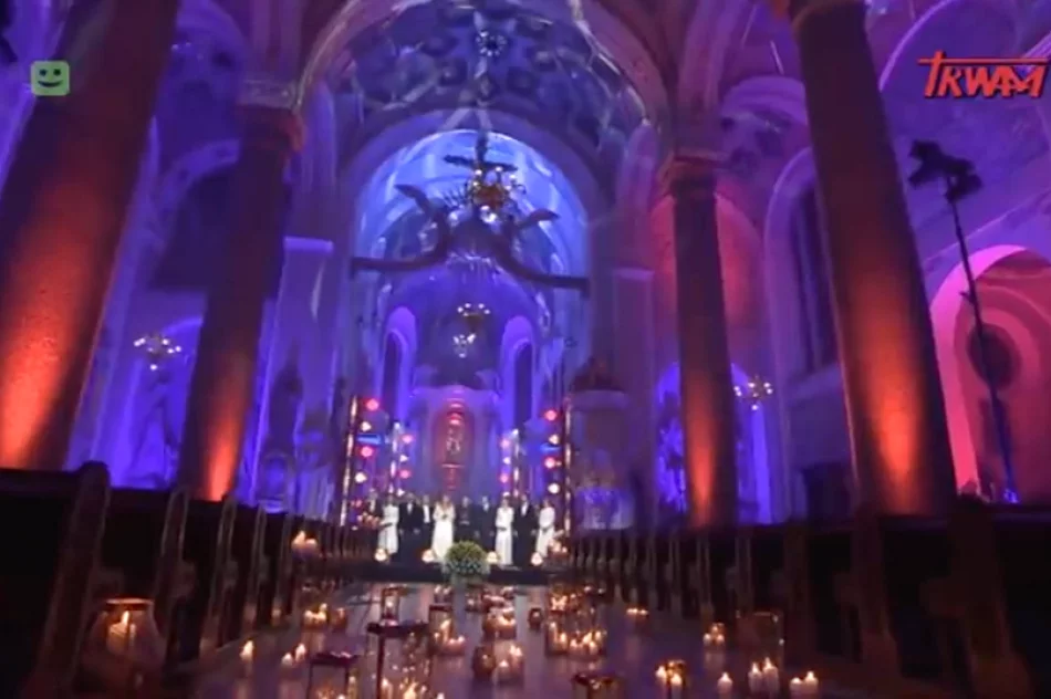 Spektakl słowno-muzyczny z bazyliki transmitowany w ogólnopolskiej telewizji - zdjęcie 3