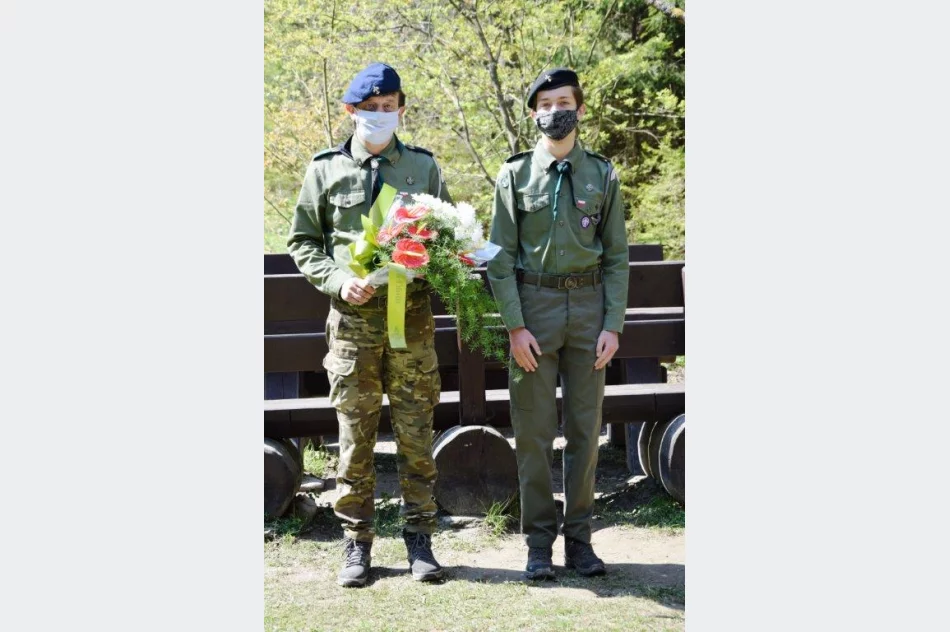 Samorządowcy złożyli hołd św. Janowi Pawłowi II - zdjęcie 3