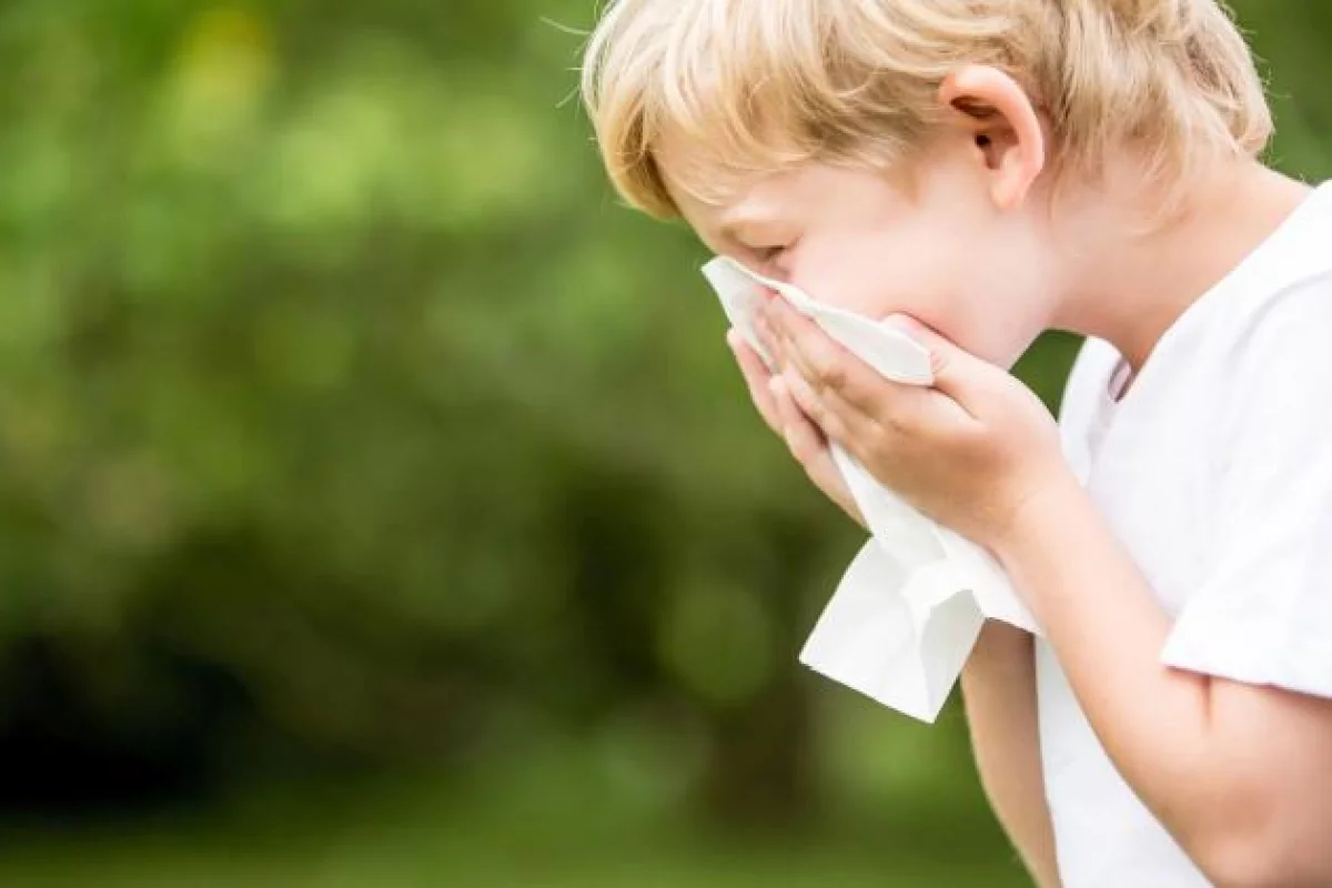Pediatra: dzieci na ogół nie zakażają dorosłych koronawirusem