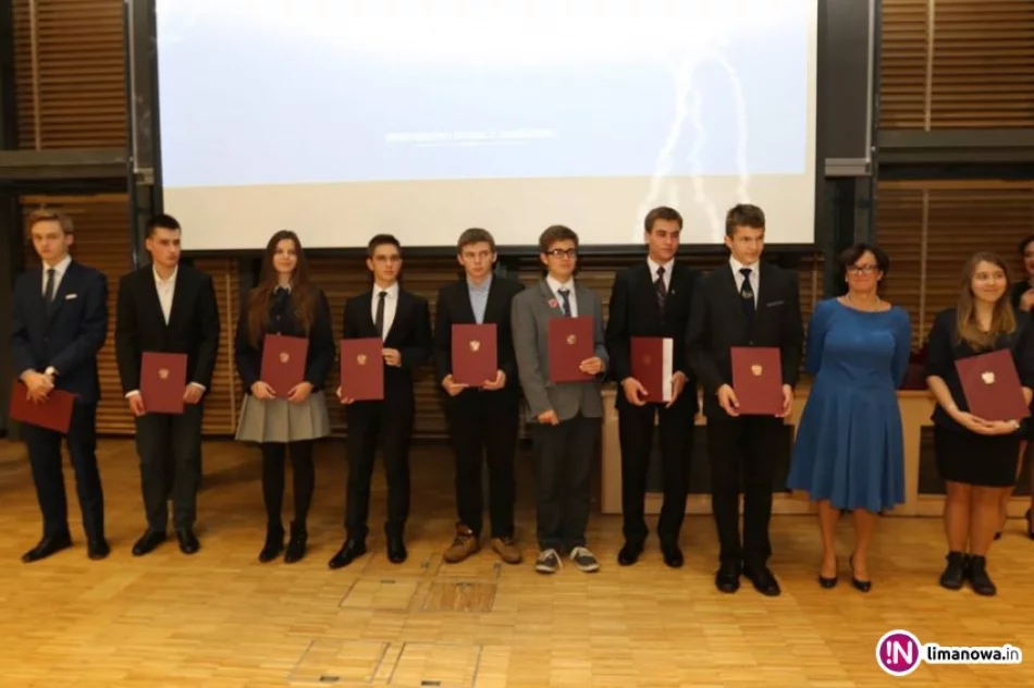 Stypendium Ministra Edukacji Narodowej dla Agnieszki Wójcik - zdjęcie 2