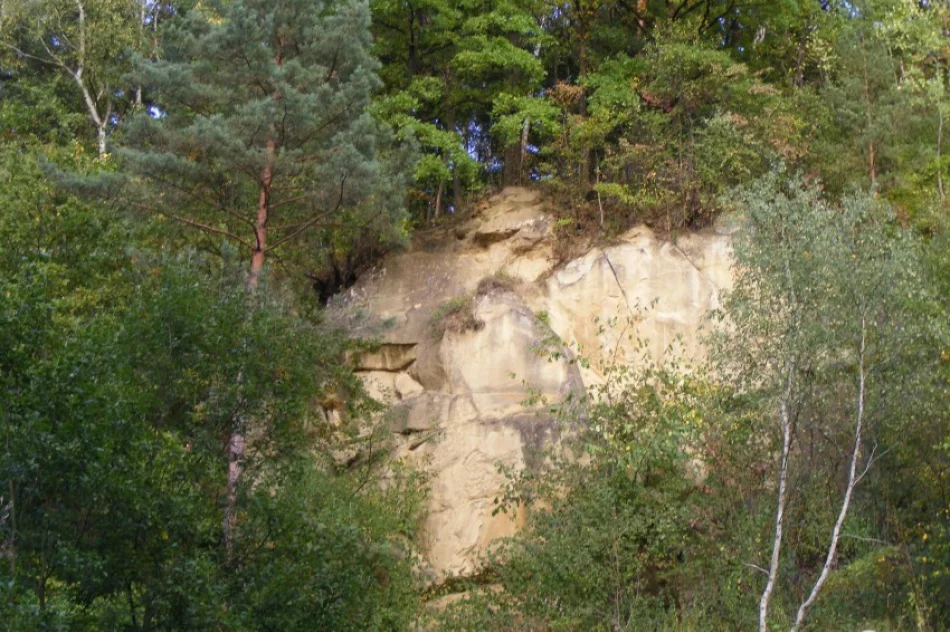 Kąpielisko „na skałkach” zamiast „na stawach” - zdjęcie 2