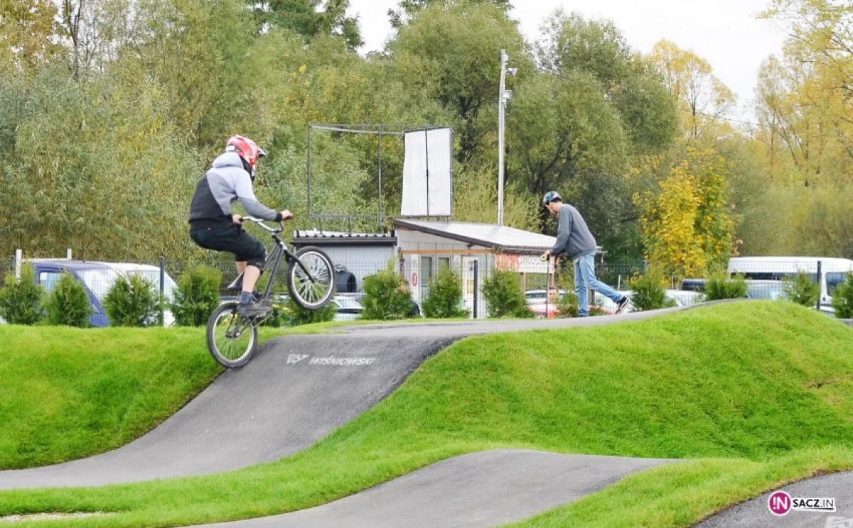 Firma WIŚNIOWSKI zabezpieczyła nowosądecki pumptrack