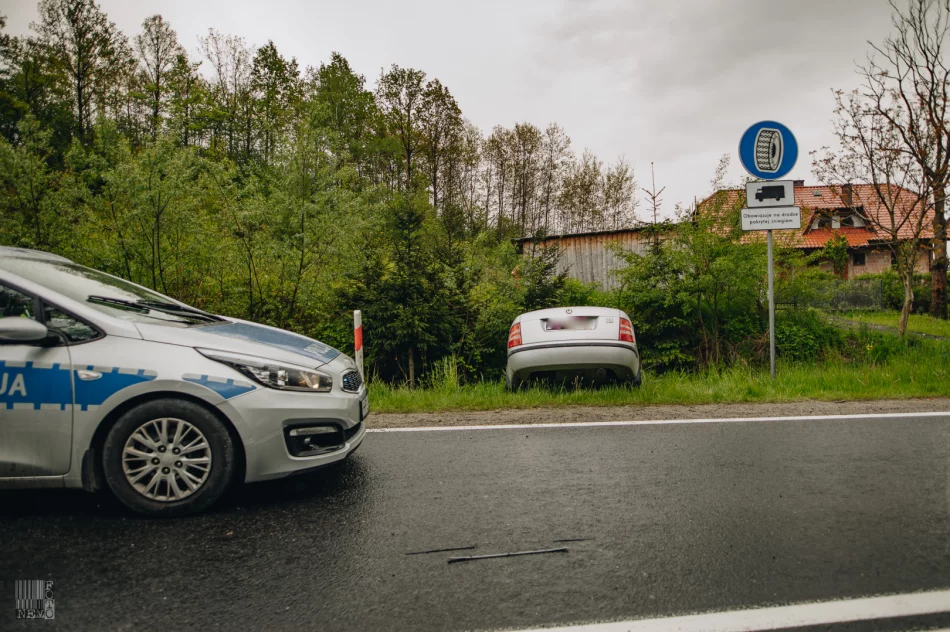 Dwa pojazdy zderzyły się na DK 28 - zdjęcie 2