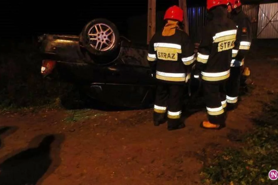 Czyrna – kobieta ranna podczas dachowania auta - zdjęcie 2