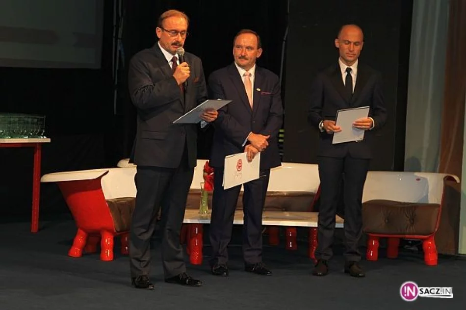 Trzydziestolecie z honorami - zdjęcie 2