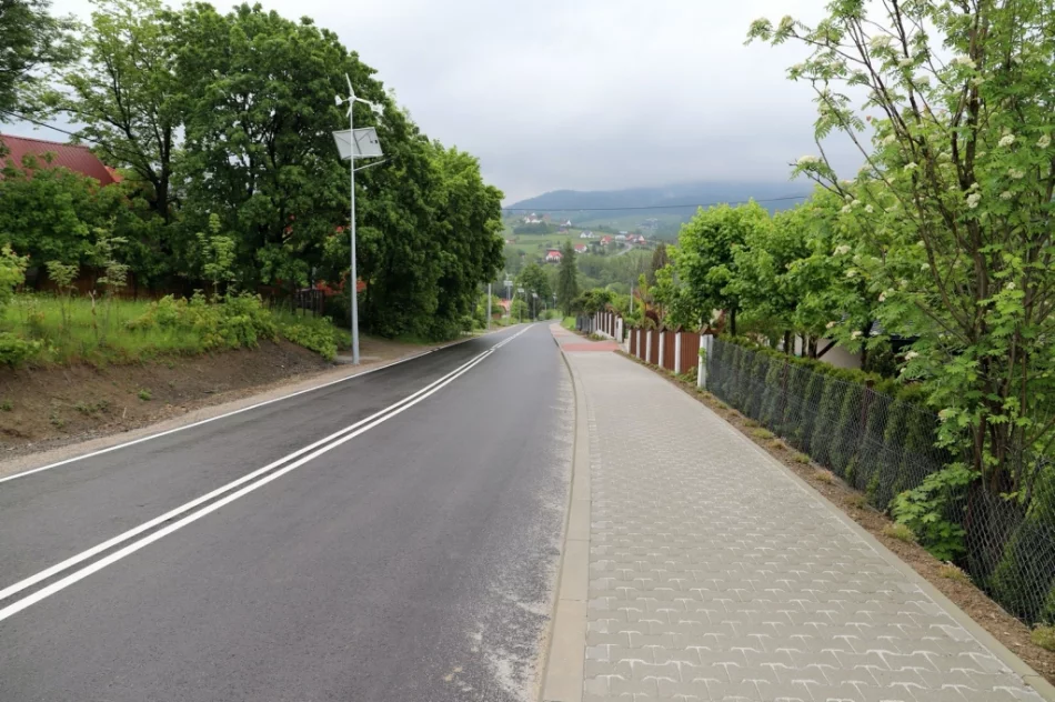 Odebrano drogę wyremontowaną za 2,5 mln zł - zdjęcie 2