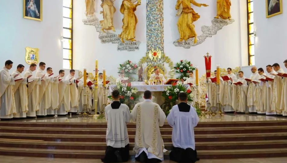 Diecezja Tarnowska ma 20 nowych kapłanów - zdjęcie 1