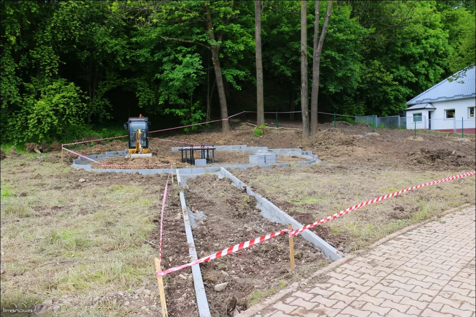 RUSZA BUDOWA OTWARTEJ STREFY AKTYWNOŚCI - zdjęcie 4