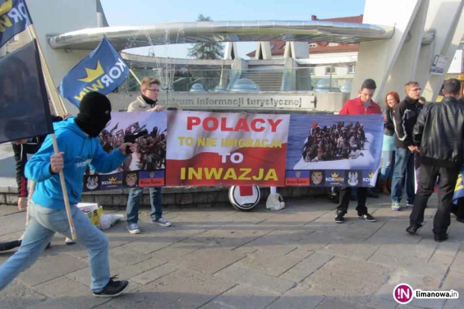 Przebrani za terrorystów protestowali na limanowskim Rynku - zdjęcie 4