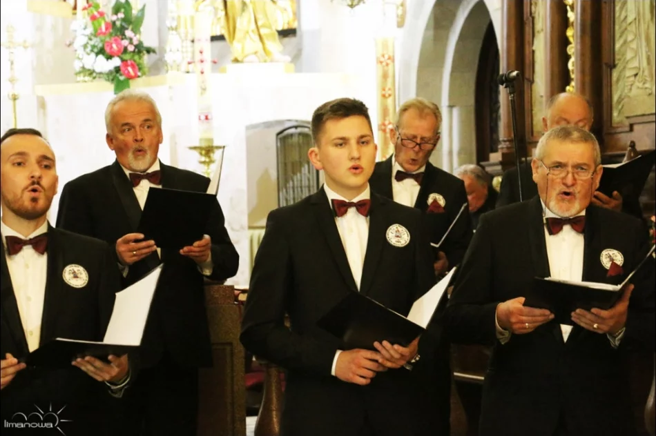 Chór obchodził jubileusz - zdjęcie 7