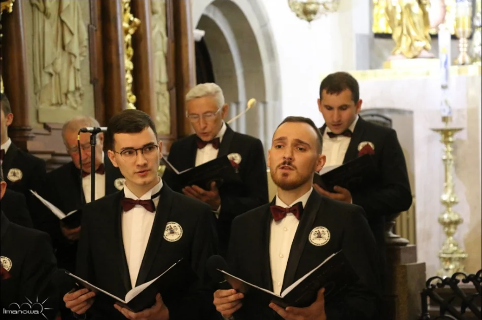 Chór obchodził jubileusz - zdjęcie 9