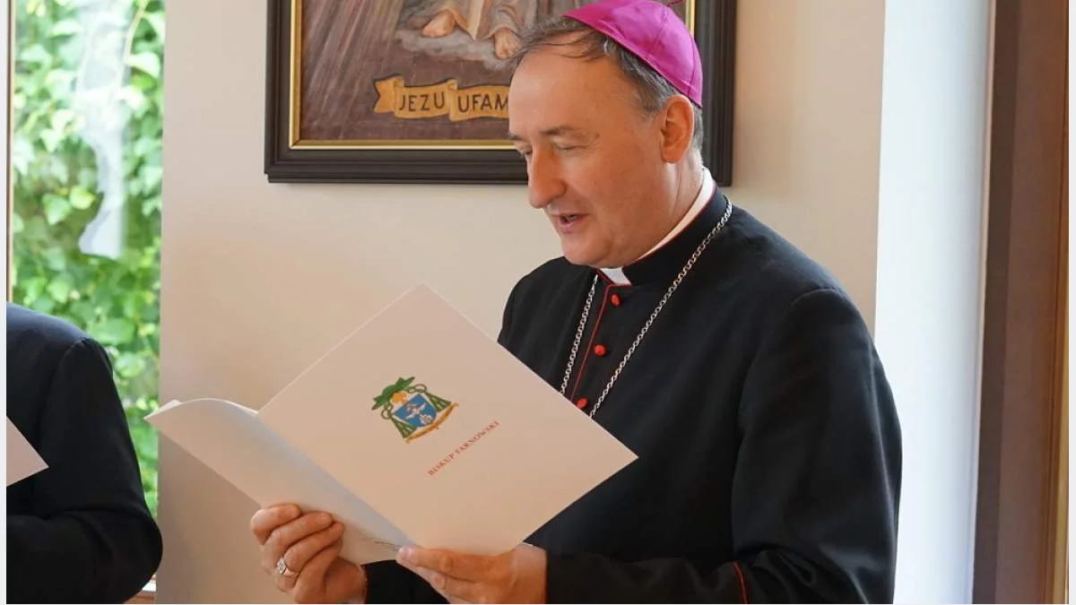 Bp Jeż: podejmiemy prace nad stworzeniem struktur duszpasterstwa samorządowców w ramach KEP