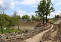 Budynek zaplecza gotowy, trwa budowa ścieżki rowerowej - zdjęcie główne