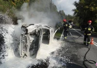 Żegiestów – pożar samochodu osobowego - zdjęcie główne