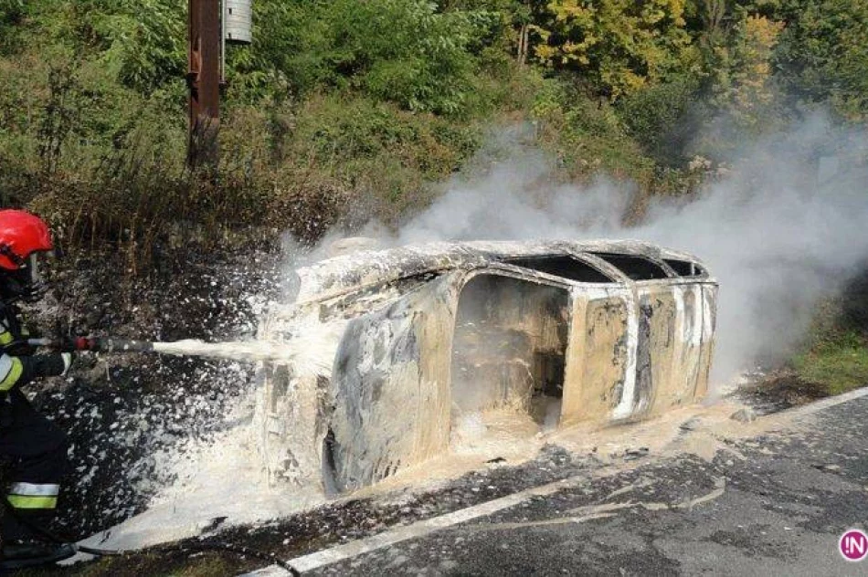 Żegiestów – pożar samochodu osobowego - zdjęcie 2