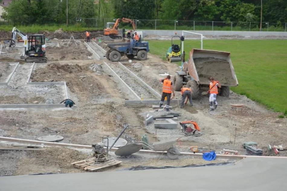 Lekkoatletyczny kompleks powstaje na stadionie - zdjęcie 5