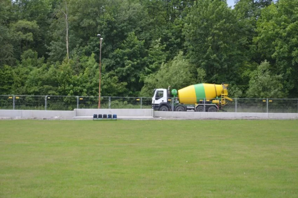 Lekkoatletyczny kompleks powstaje na stadionie - zdjęcie 6