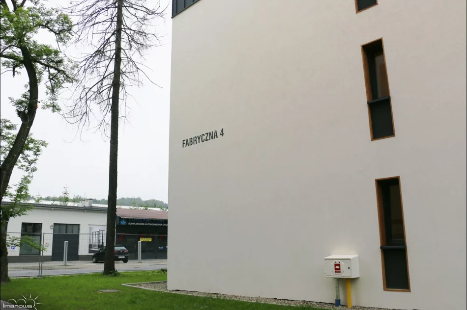 ZAKOŃCZENIE ROBÓT BUDOWLANYCH W BLOKU PRZY UL. FABRYCZNEJ - zdjęcie 3