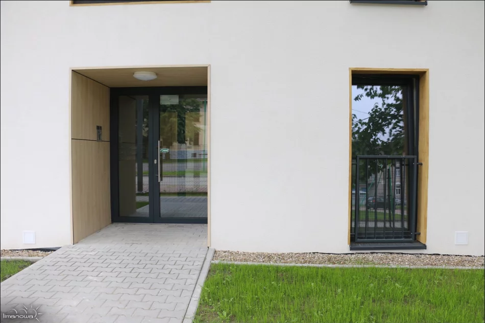 ZAKOŃCZENIE ROBÓT BUDOWLANYCH W BLOKU PRZY UL. FABRYCZNEJ - zdjęcie 20