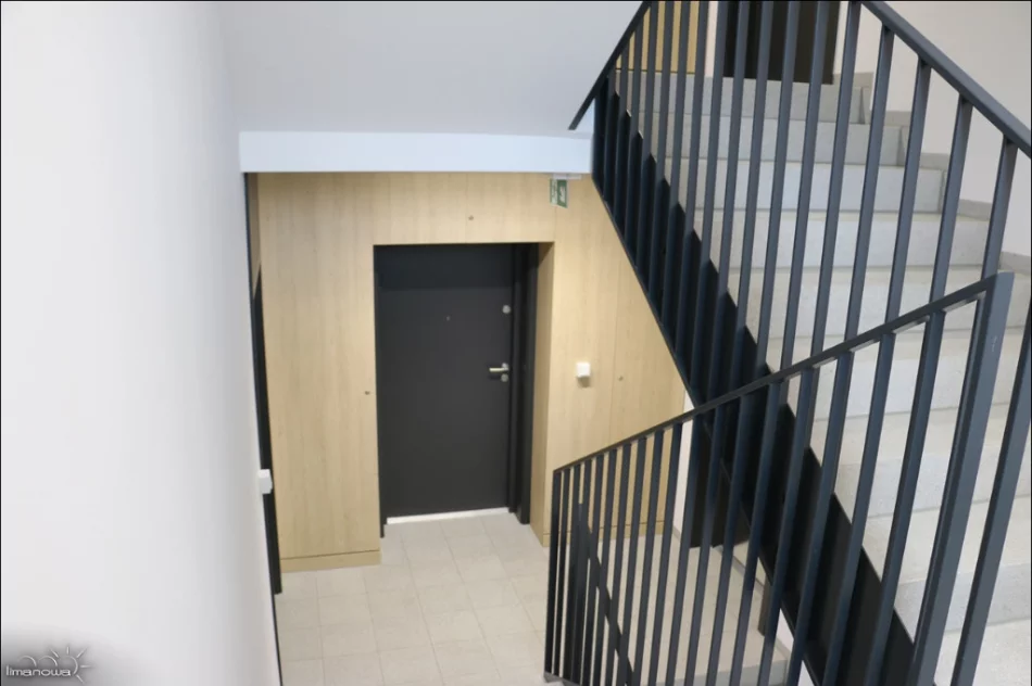 Nowy blok na ul. Fabrycznej gotowy. Urząd zachwala "nowoczesny wygląd i spokojne położenie" - zdjęcie 9